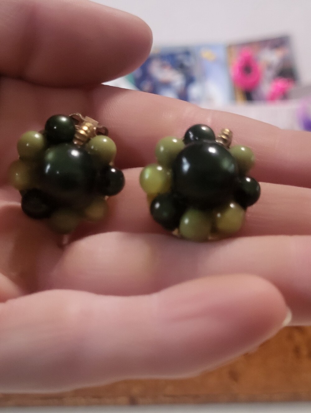 Vintage 1950s 1960s Green Beaded Cluster Clip On Earrings Mid Century